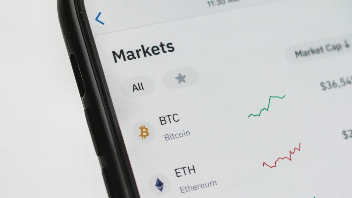 特朗普宣布暂停对伊朗打击10天；比特币反弹至 6.9 万美元以上