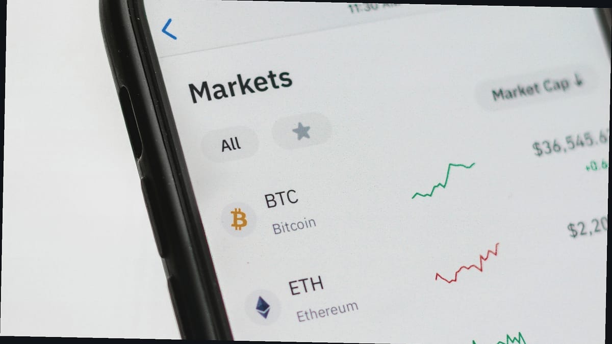 在极度恐惧情绪中，加密货币恐惧和贪婪指数上升 5 点至 14