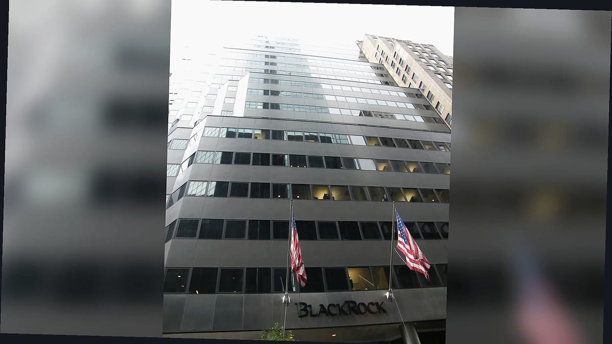 Solana 现货 ETF 每日净流出 617 万美元