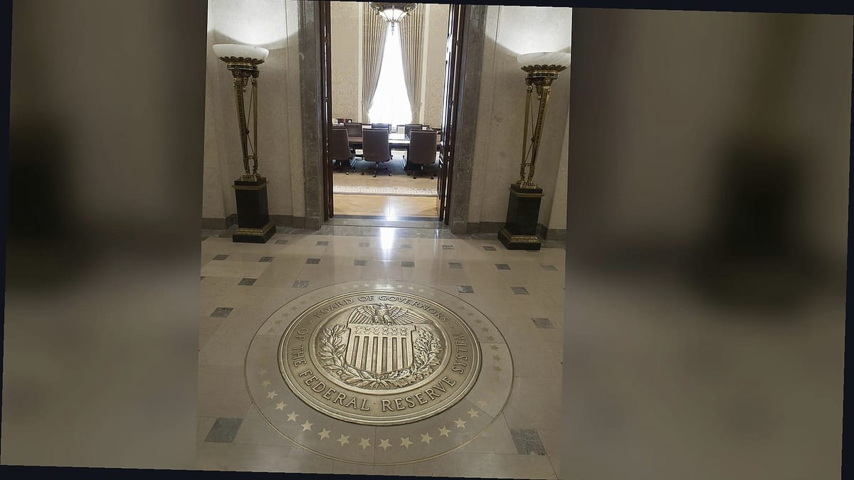 ECB's Muller Warns Rate Hikes Possible if Energy Prices Stay High