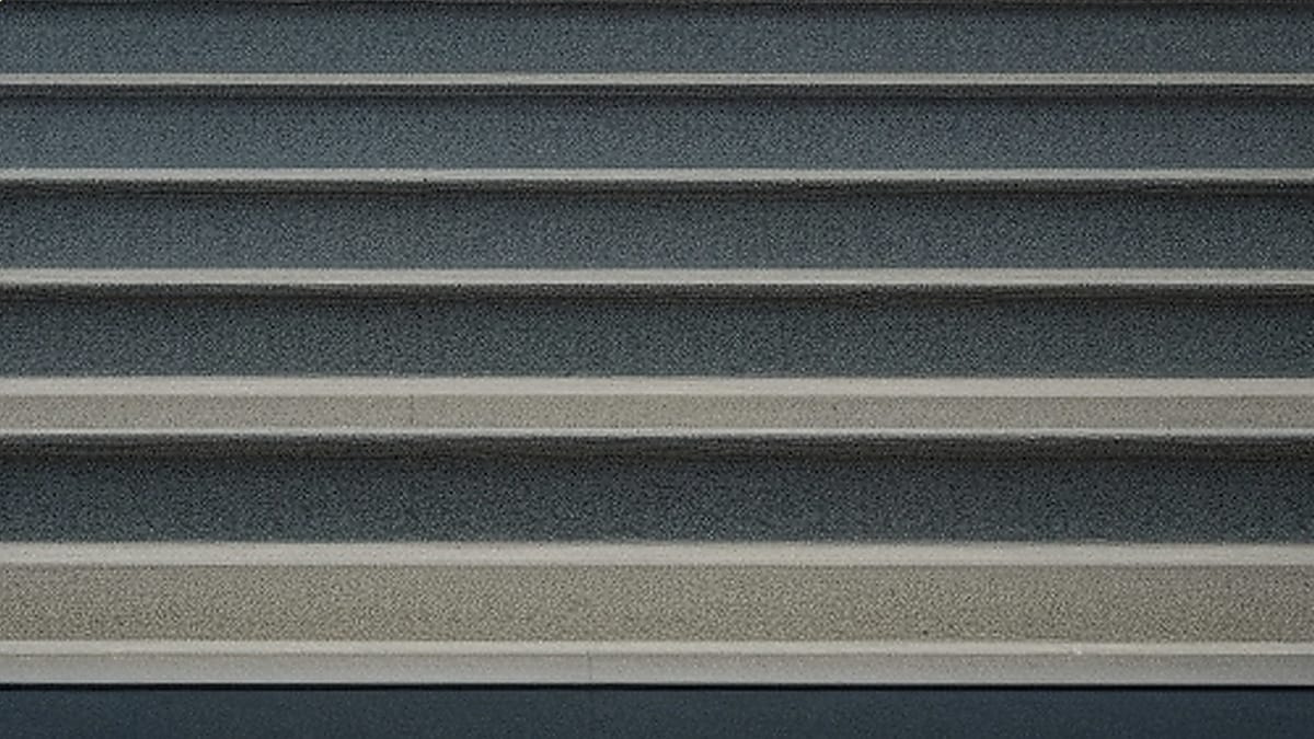 标准普尔 500 指数期货下跌 0.4%，纳斯达克期货下跌 0.5%