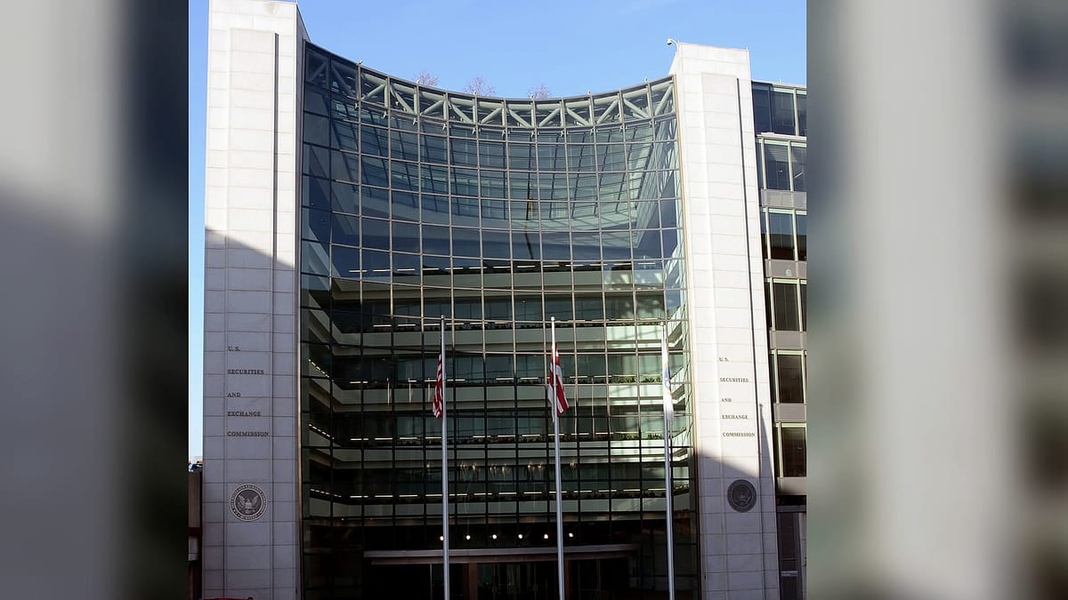 Bessent 敦促立即批准加密货币法案