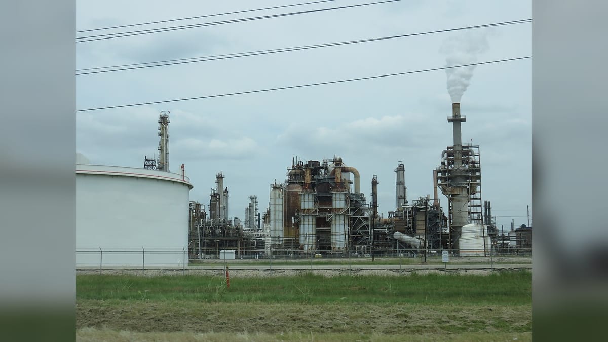 Iran Ambassador Deletes Post as US-Iran Peace Talks Face Uncertainty