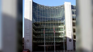 KuCoin 母公司与 CFTC 达成 50 万美元的和解协议，除非注册否则不得使用美国服务