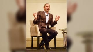 尽管宏观不确定性导致价格下跌，XRP 积累模式仍出现