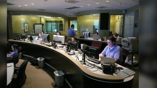 传言嘉信理财将在鹰派宏观数据中推出 BTC/ETH 现货交易