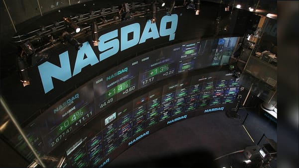 Bitmine 在 8 小时内质押了 179,106 ETH，价值 3.65 亿美元；总持有量达到 $9.79B