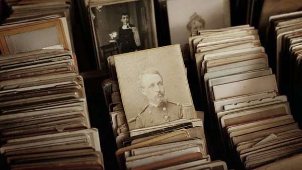 沃特斯质疑 Kraken 美联储主账户审批流程