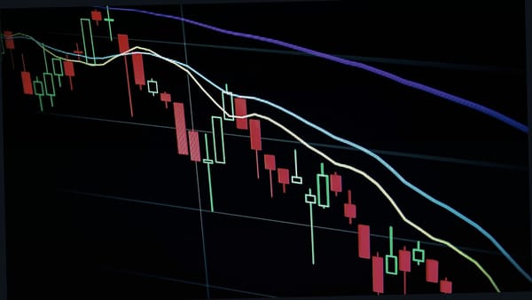 比特币市值里程碑：从 2013 年的 10 亿美元到如今的 1 万亿美元