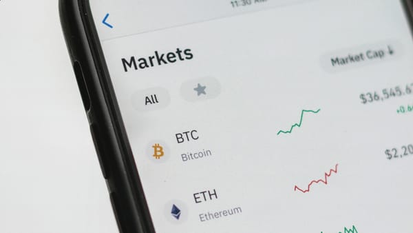 匿名地址之间检测到价值 3135 万美元的大额 BTC 转账