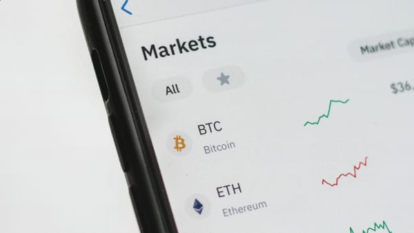 价值 3814 万美元的 18,500 ETH 在匿名地址之间转移