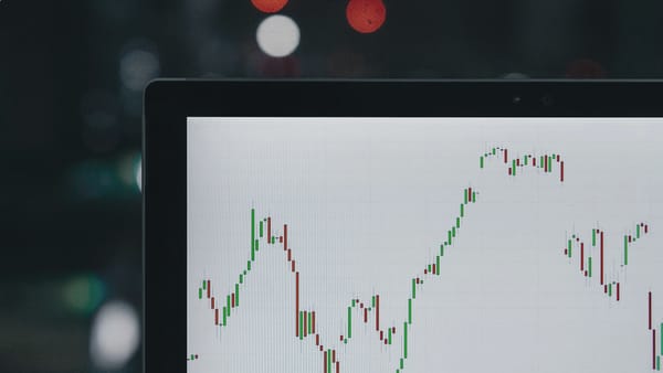 Trust Wallet 部署 AI 代理套件用于多链交易执行