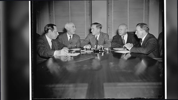 六家西班牙银行在 TradFi 加密货币推动中获得 MiCA 许可证