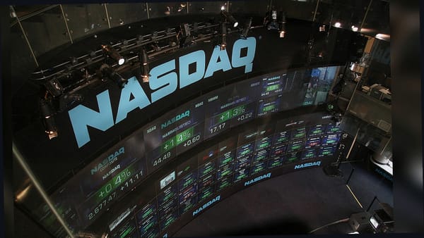 美国比特币现货 ETF 净流入 3.58 亿美元，贝莱德领衔；以太坊 ETF 获利 8500 万美元