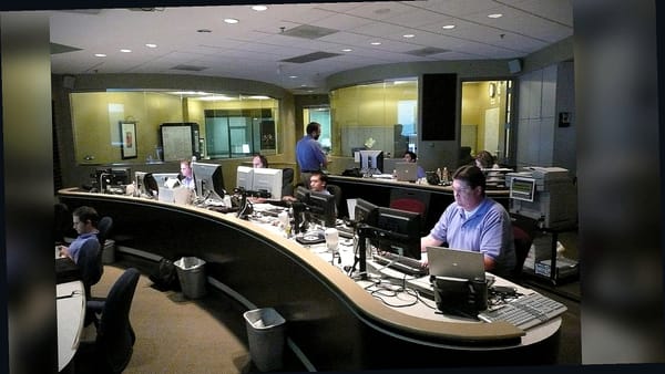 分析师警告 Nakamoto BTC 亏损出售可能引发国债危机蔓延