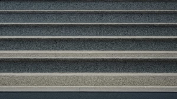 标准普尔 500 指数期货下跌 0.4%，纳斯达克期货下跌 0.5%