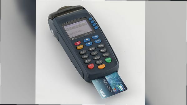 香港金管局向汇丰银行和渣打银行财团授予首张稳定币牌照